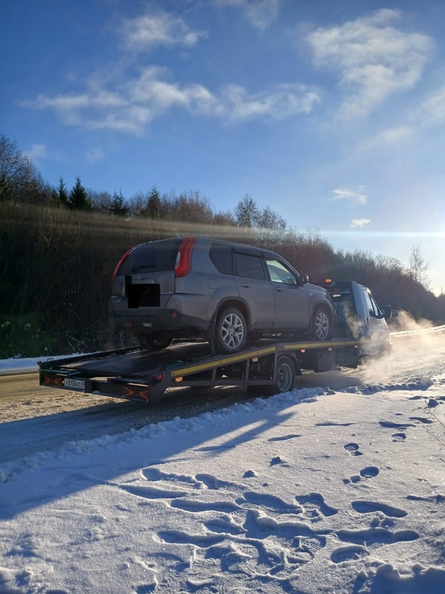 Услуги эвакуатора в Волгореченске и области. Платформ?...
