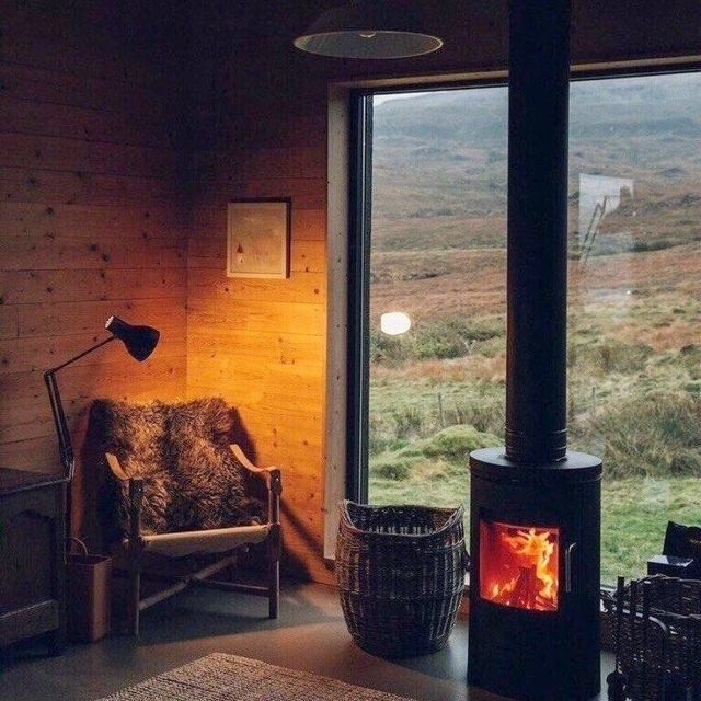 Камин, лес и я = идеальное сочетание.