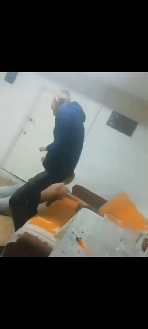 его на стрелку не берем