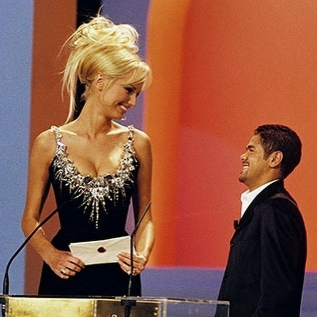 Посмотри в глаза, я хочу сказать …
В 1999 году словацкая ...