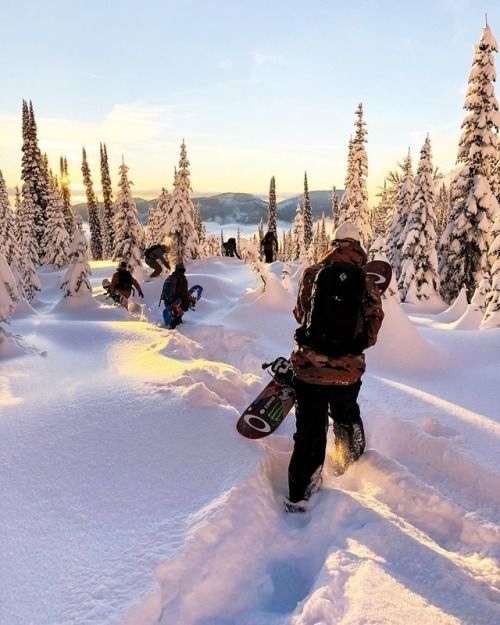 Это волшебное время — выходные... Маленький беспорядок...