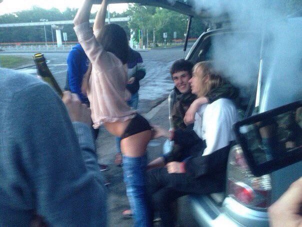 Самое то, чтоб пожарить шашлычок, а прежде пожарить пох...