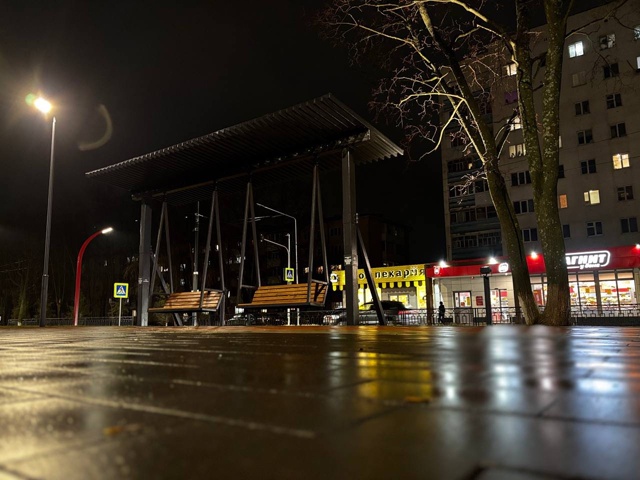 «Ось времени» в вечернем свете