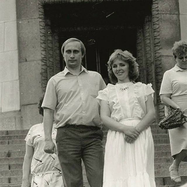 Молодая семья Путиных