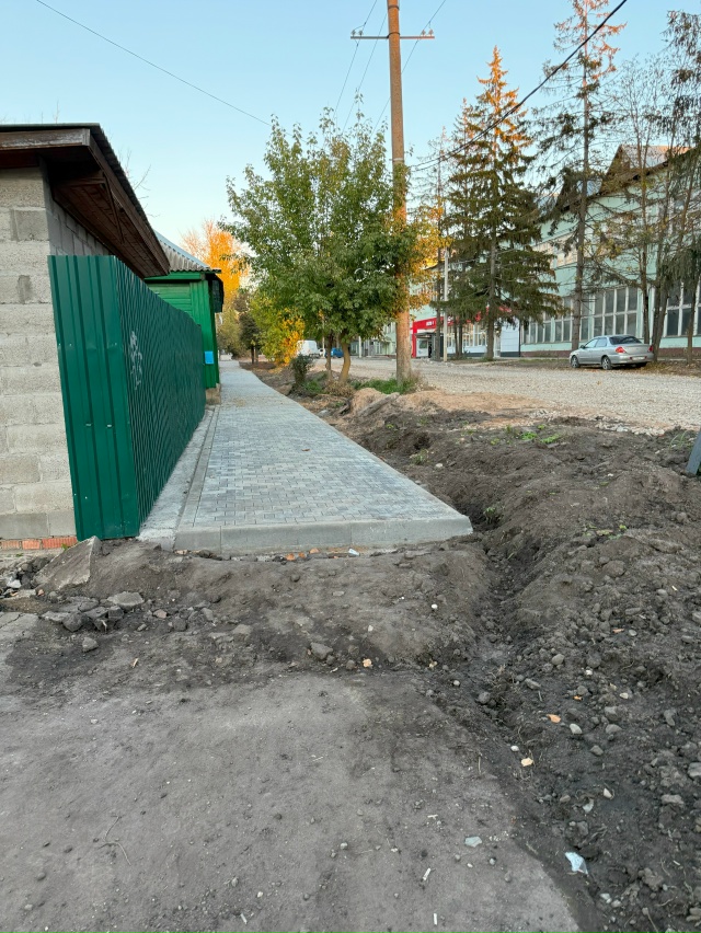 Многострадальная улица Плещеевская. Зачем нужно было ?...