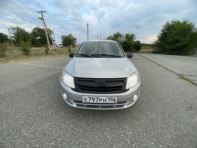 Анон. Цена снижена!
Продам Lada Granta 2013 год.
Автомат.
Конди?...