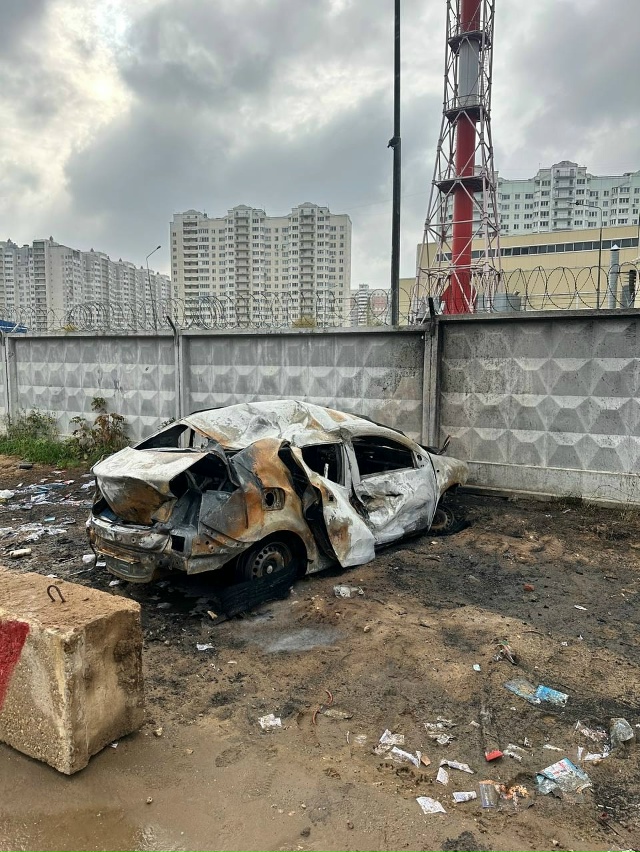 Добрый вечер! Кто знает что произошло в мкр авиаторы, и ...