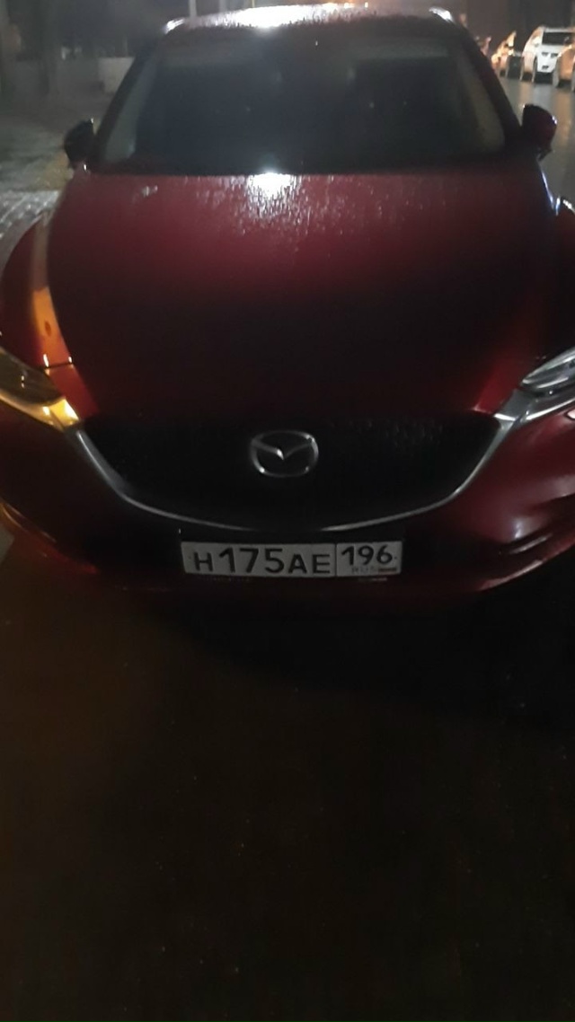 Субботний вечер. Понятно что приехали на спектакль, но...