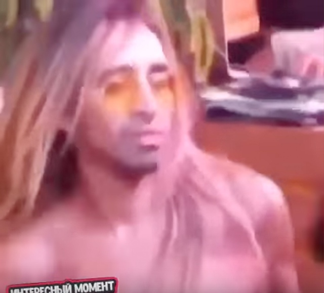 Для этого нужны подружки..