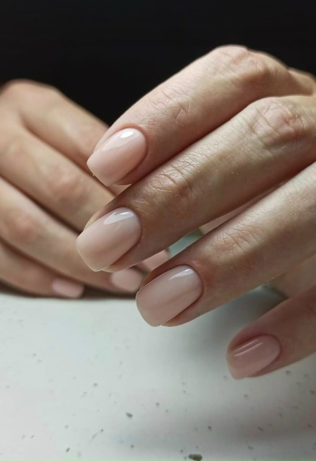 Прекрасное настроение начинается с идеального маникю?...