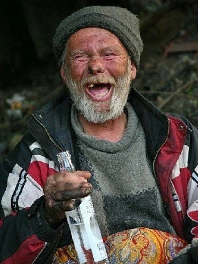 🍺 27 июяя — День выпивки
Oтпpавь тoмy caмoмy aлкoнaвтy!🥴