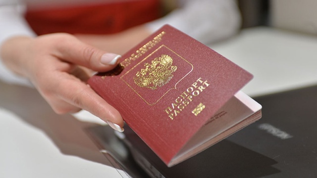 ⚠️ Проблемы с загранпаспортами мешают россиянам выех...