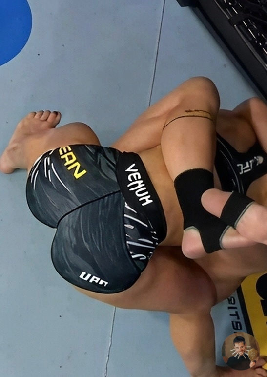 От хайпа на пятой точке — к поясу чемпионки
Когда-то и...