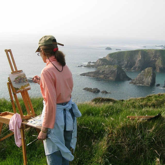 В стране вводят выплаты размером 1500 € (~₽140 000) ежемес...