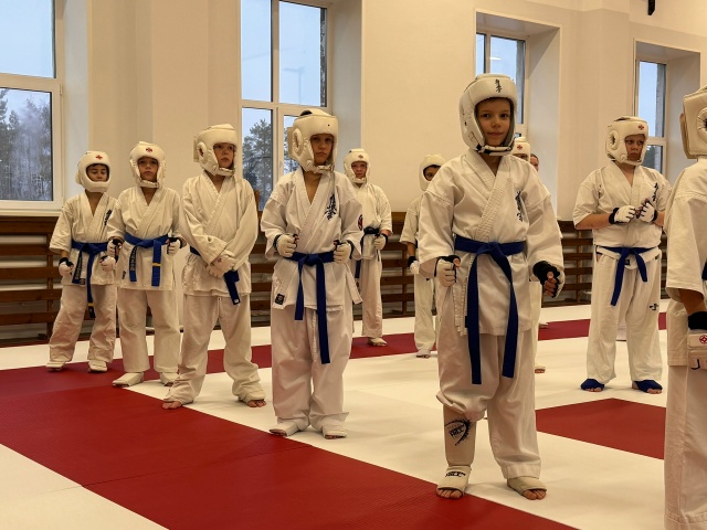 Лучшее для наших детей
Завершили ремонт в спортивном ...