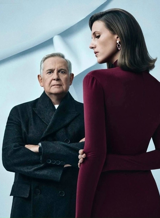 Юрию Стоянову действительно идет стареть
Он доказыв?...