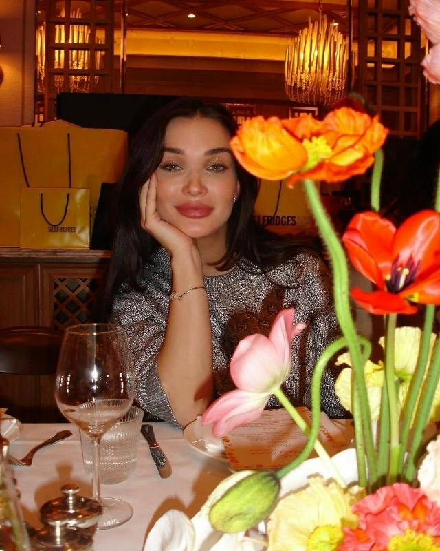 Эд Вествик устроил беременной жене волшебный день на 33...