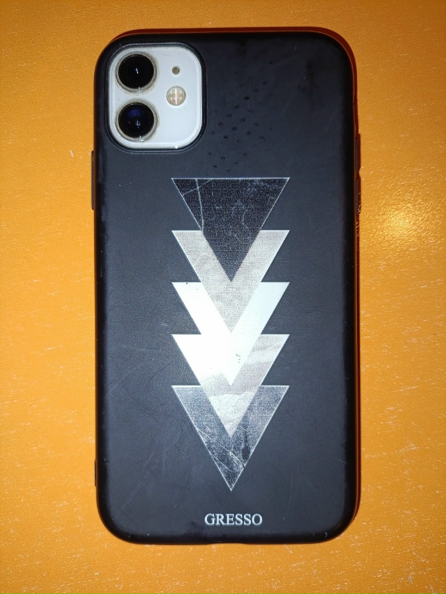 Найдет телефон. Обращаться в ЦРК на Осипенко