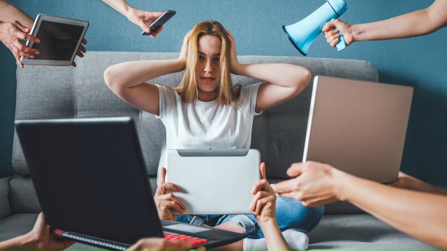 Люди разучились сосредотачиваться из-за социальных се...