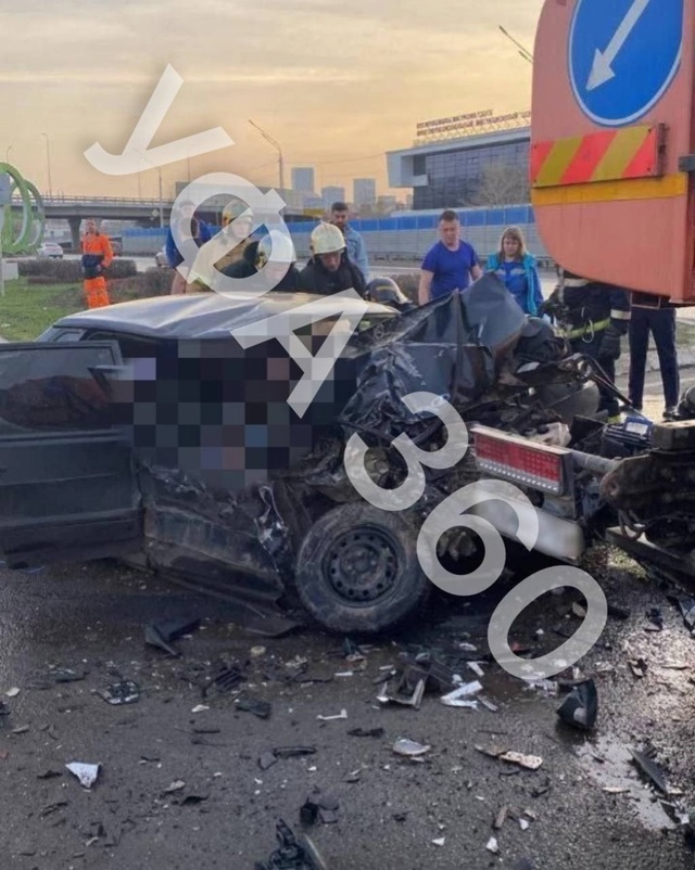 «Парень бился в истерике, обнимал девушку» на въезде в...