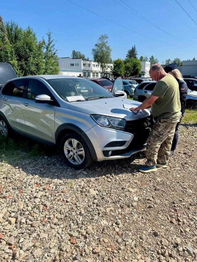 Конфискованные автомобили переданы для поддержки СВО ...