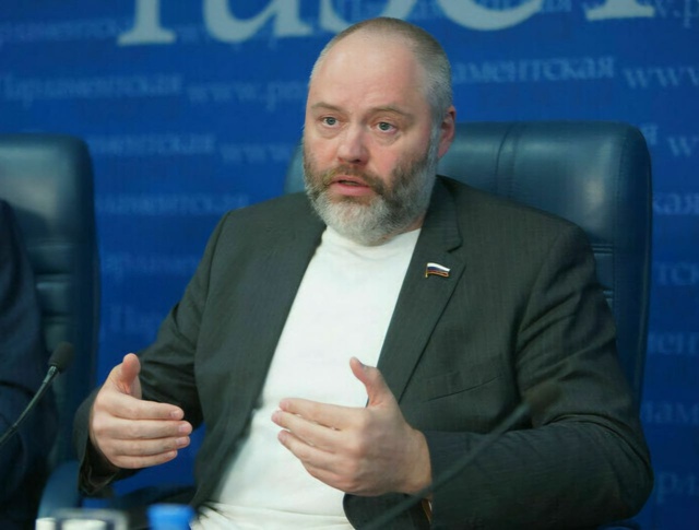 🤐 В Госдуме призвали наказывать россиян за критику от...