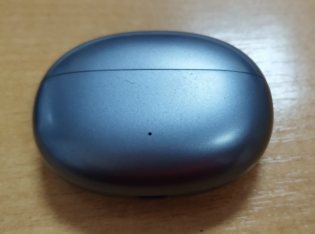 10.11.2025 В районе 40 лет Октября, 25 найден кейс от наушнико?...