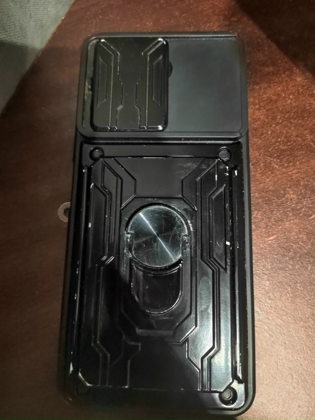 Найден телефон. Верну владельцу, обращаться в лс.