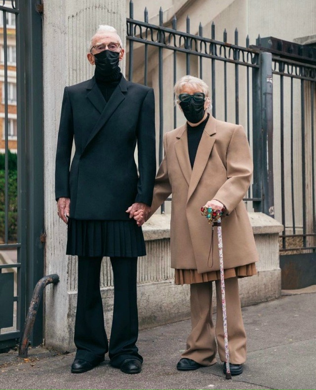 Если старость, то только такая!
Эта парочка точно не см...