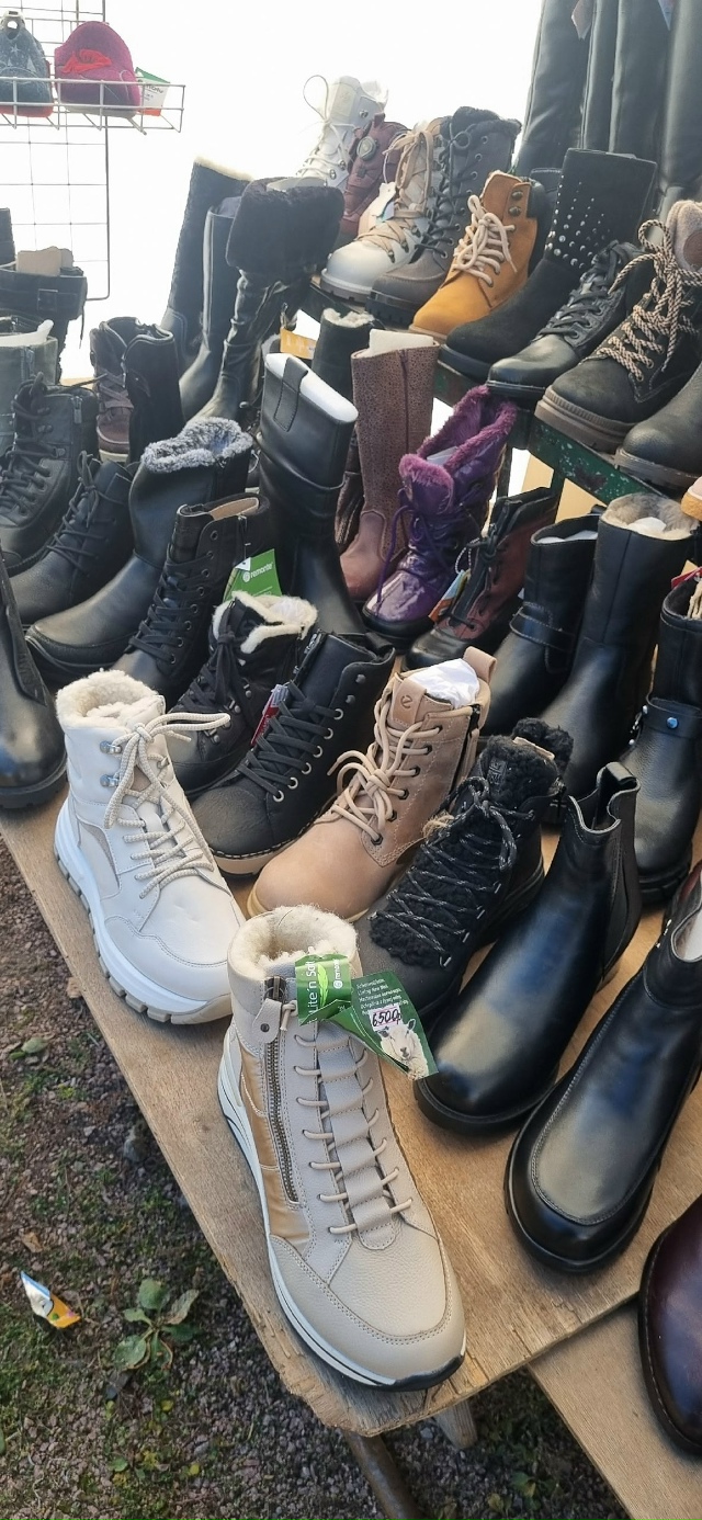 11 октября, в субботу, НА РЫНКЕ будет продолжена Продажа...