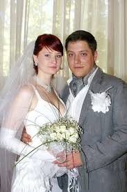 После внезапной смерти Романа Попова его жена Юлия фак...