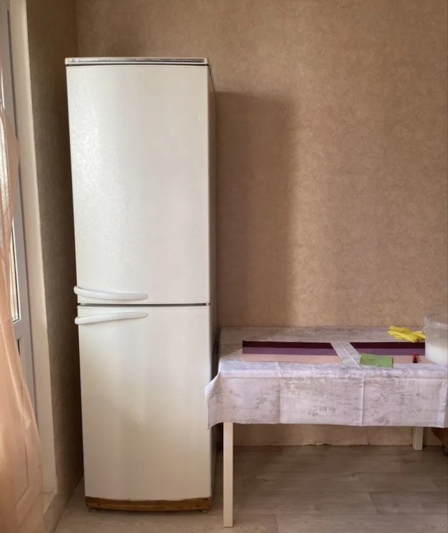 Прдам холодильник Атлант в отличном, рабочем состояни?...