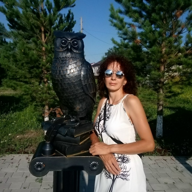 Поздравляем тебя Катя с днём рождения желаем тебе креп...