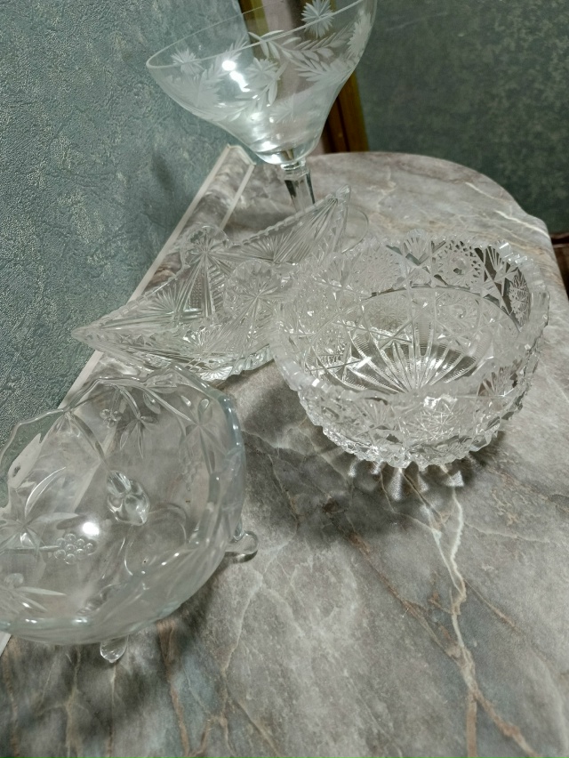 Админ,срочно!
Отдам конфетницы,бесплатно. Может кому-т?...