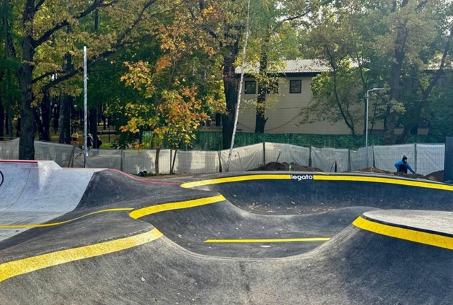 🛹Спортивная зона в Центральном парке готова на 90%
Ра...