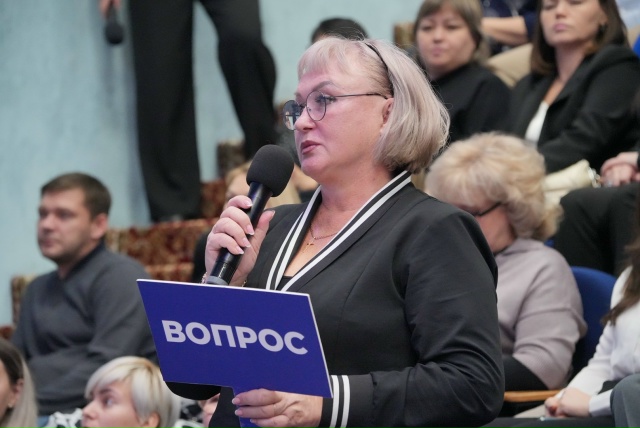 В Нефтекамске провели выездное заседание Правительст?...