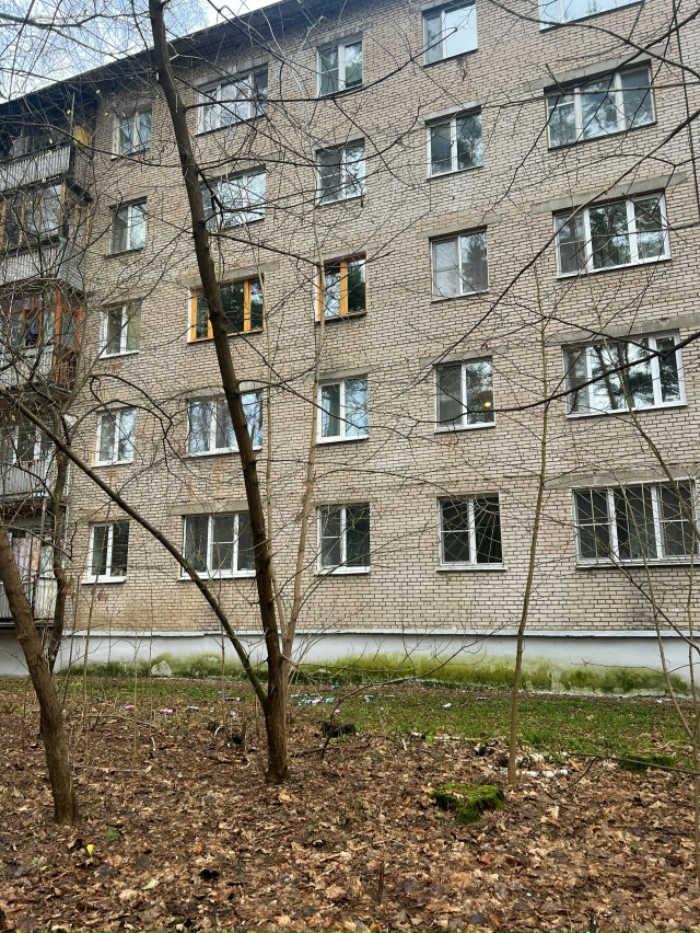 Обращаемся к свиньям! Гагарина д 1, очень культурные лю?...