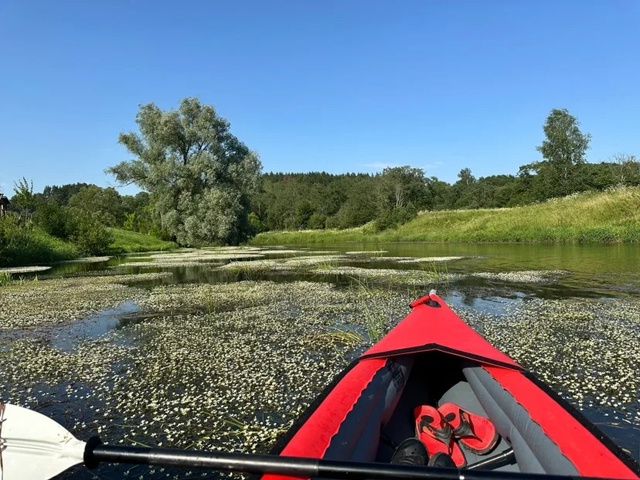 В Можайском округе состоялся семейный сплав по Москве-...