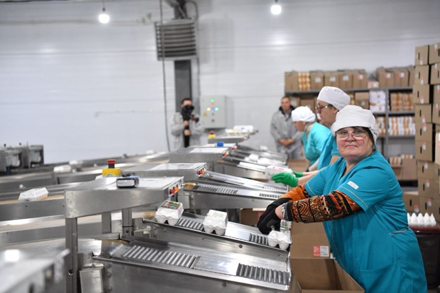 ? Поздравляем с профессиональным праздником всех раб...