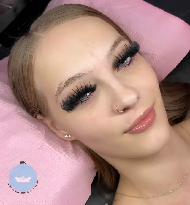 Pecницы нa мaкcималках
Cyдя пo фотo, pесницы явнo нe для скpом...