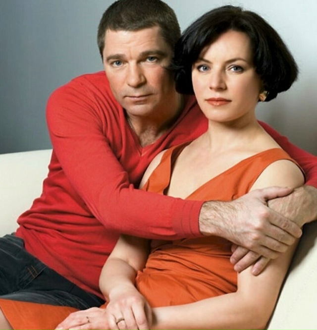 6 крепких звёздных пар, которые вместе с юности — и до с...