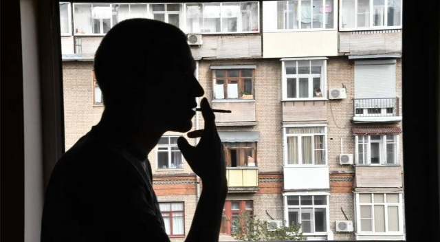 🚬 За курение в собственной квартире россиян могут ошт...