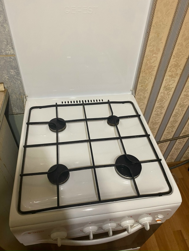 Продам газовую в плиту . Б/у. Отличное техническое сост?...