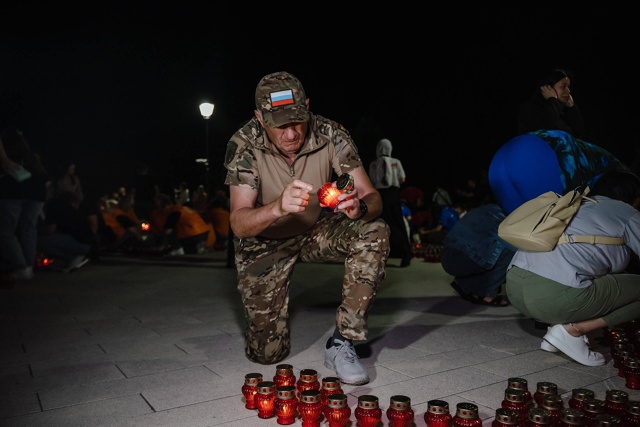 🕯️Прошедшей ночью в Курске зажгли лампады в память о ...
