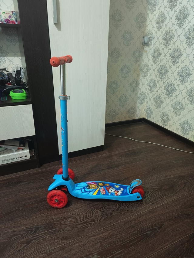 Отдам за большую шоколадку Милка