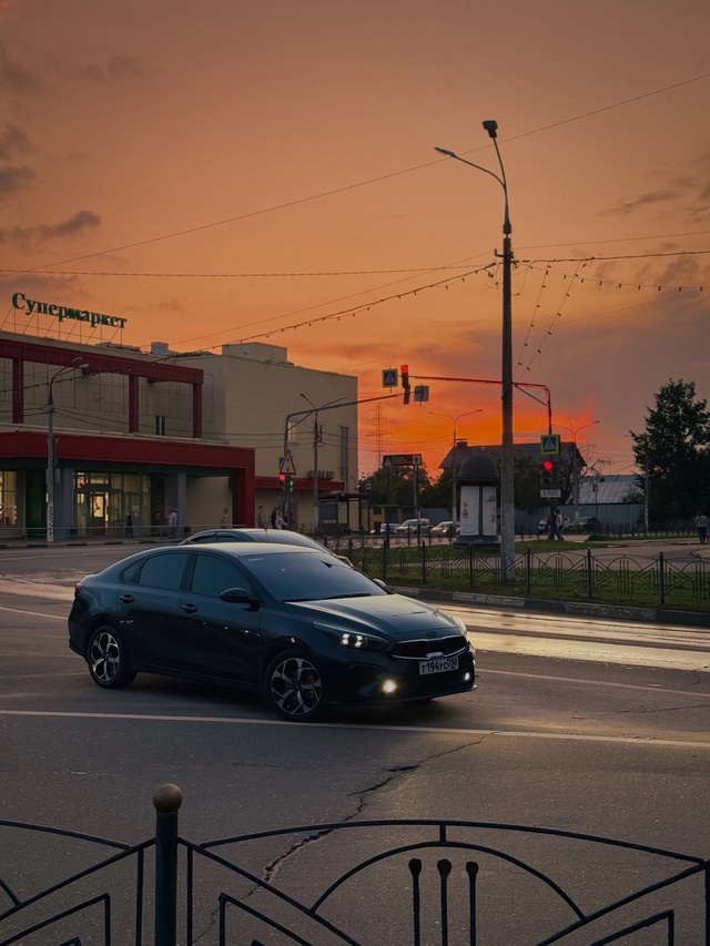 Уютного вечера!
📸Василий Денисович