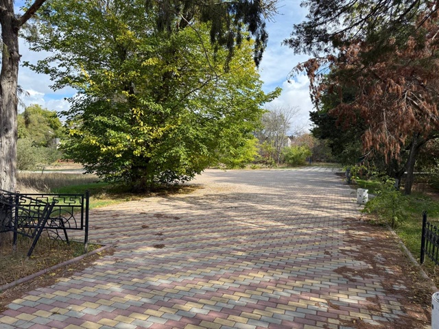 В рамках рабочего визита в Евпаторию министра экологи?...