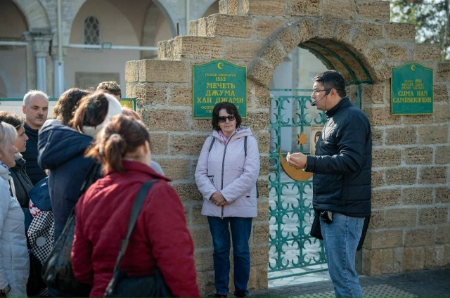 В Евпатории в рамках социального проекта «Особый взгл?...
