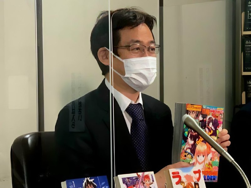 ⚖️НАСТОЯЩИЙ АДВОКАТ КОНСУЛЬТИРОВАЛ ГЕГЕ АКУТАМИ
Такахаши Хирано — японский адвокат, который работал