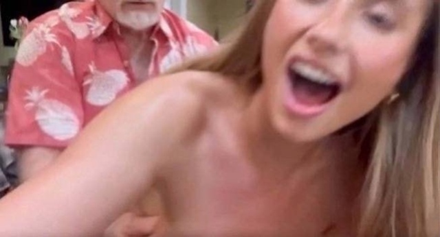 💸 Мажор раздаёт по 5 000₽ за вход в MELLSTROY!
🟥 В стриме: «З...